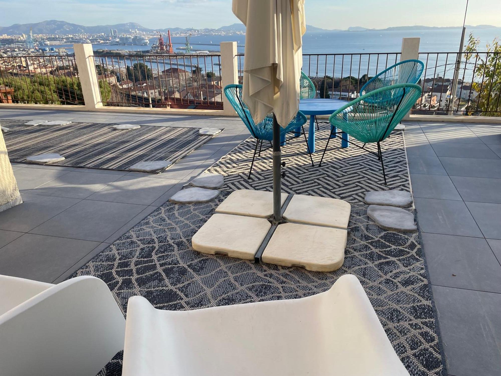 Superbe Terrasse Avec Vue Panoramique Sur La Mer Marseille Bagian luar foto