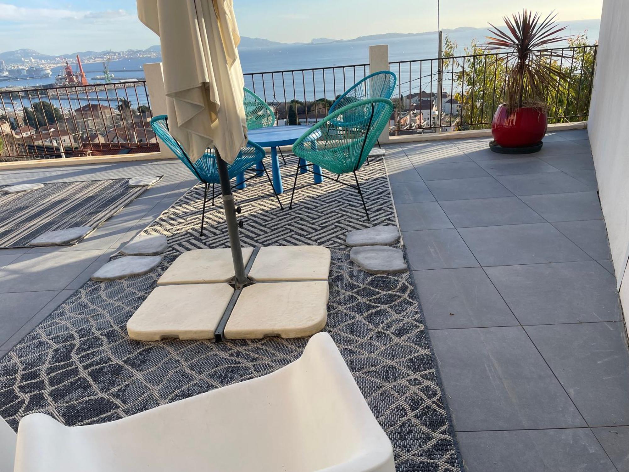 Superbe Terrasse Avec Vue Panoramique Sur La Mer Marseille Bagian luar foto