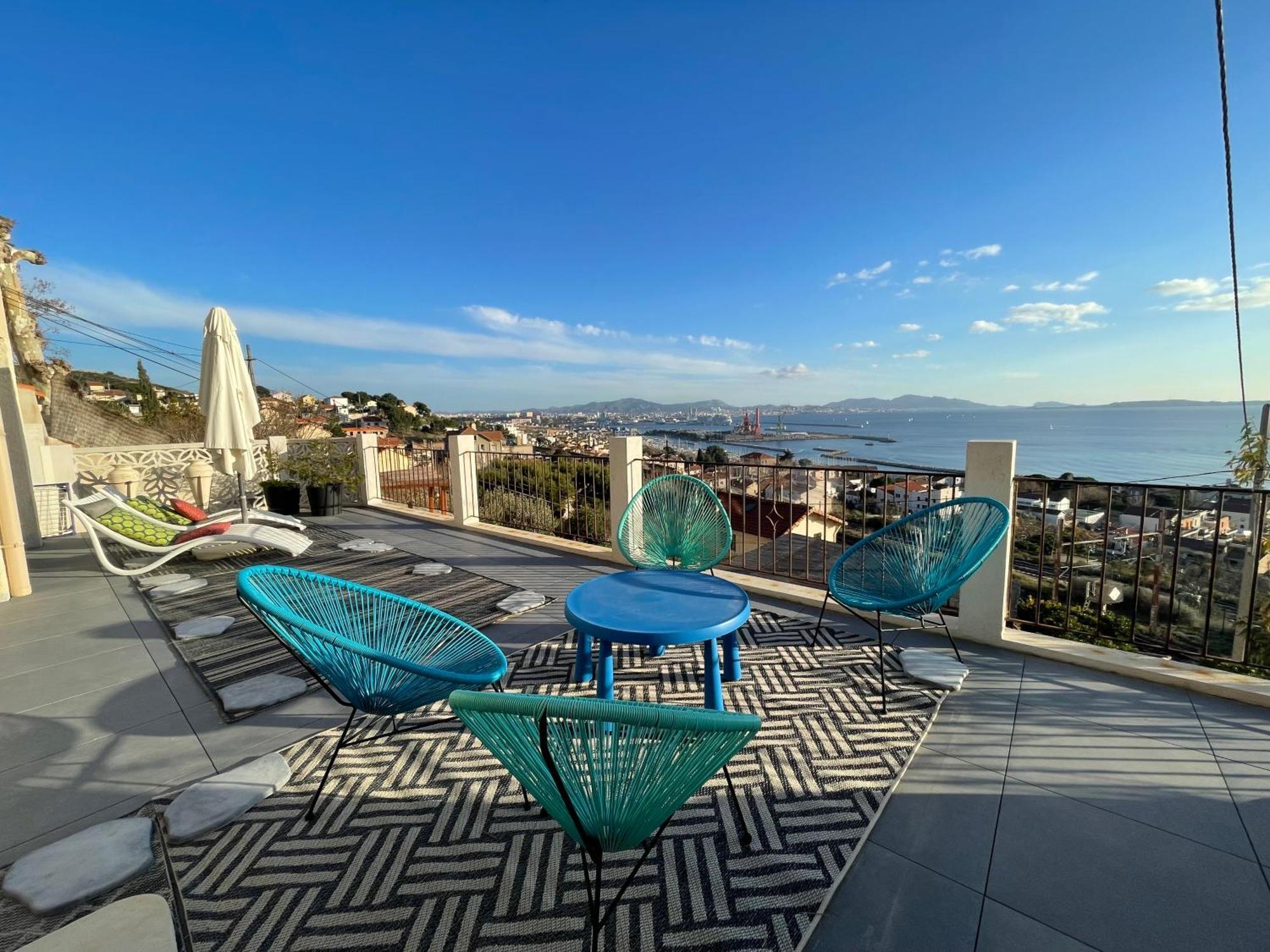 Superbe Terrasse Avec Vue Panoramique Sur La Mer Marseille Bagian luar foto