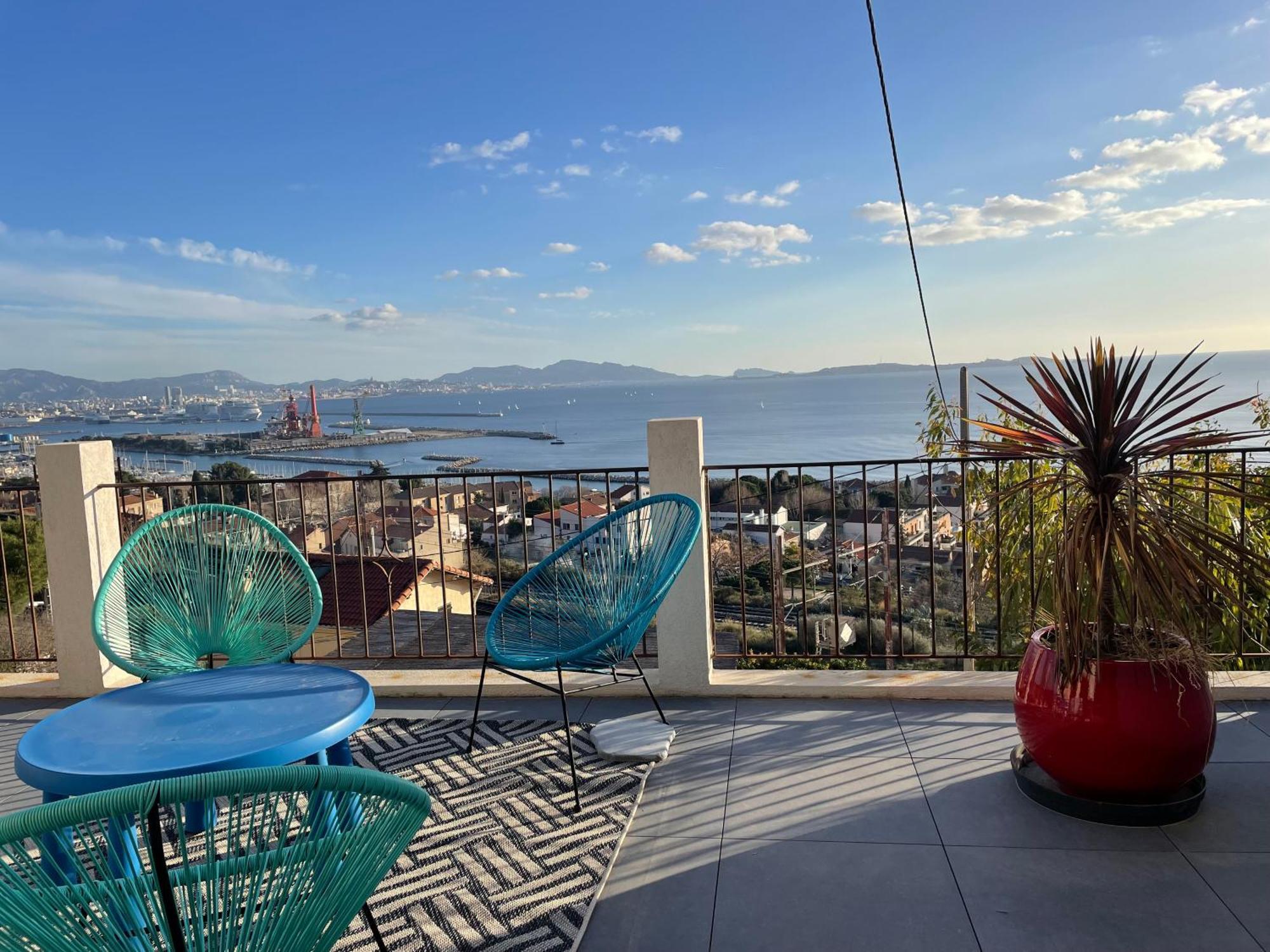 Superbe Terrasse Avec Vue Panoramique Sur La Mer Marseille Bagian luar foto