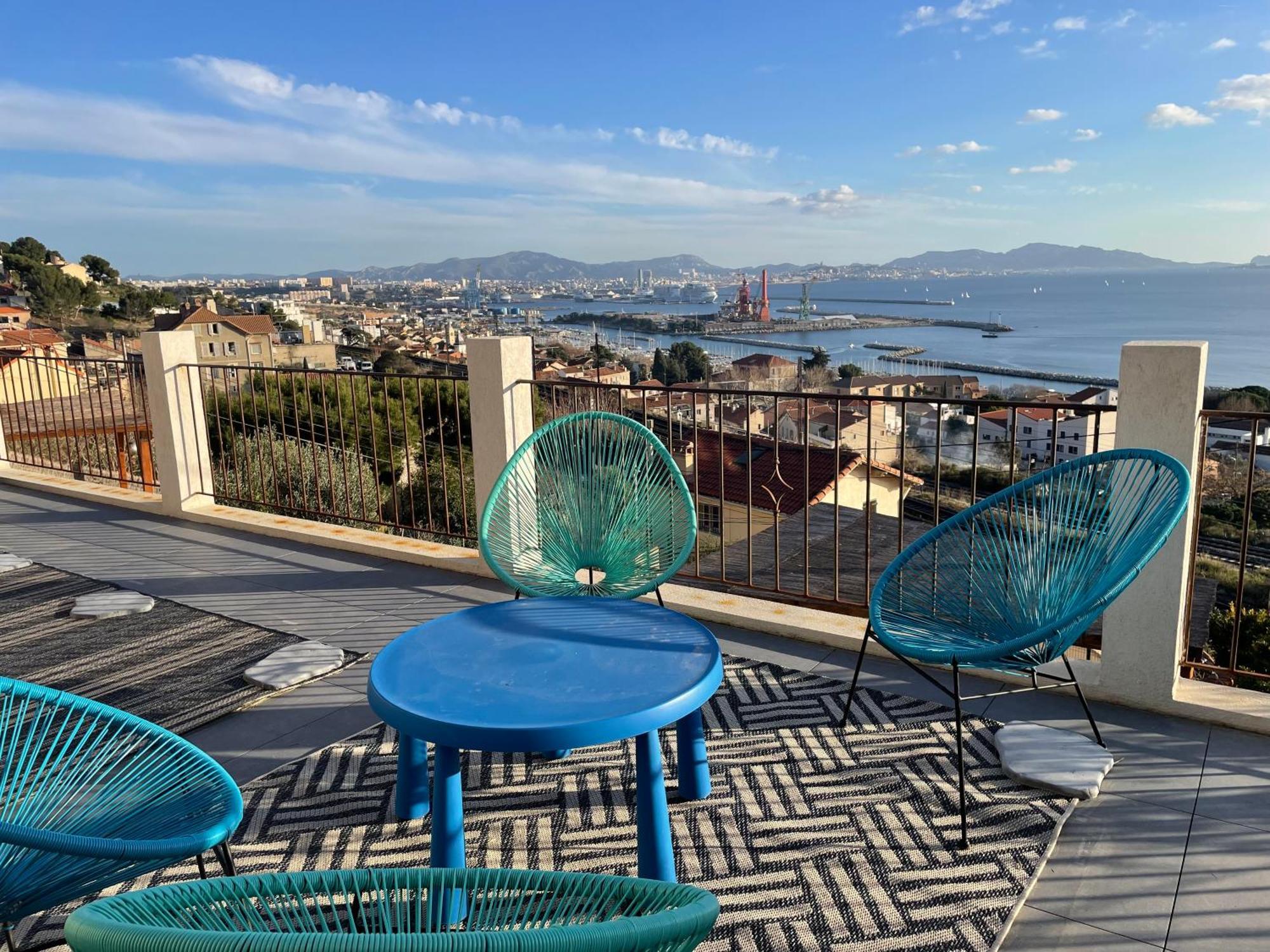 Superbe Terrasse Avec Vue Panoramique Sur La Mer Marseille Bagian luar foto