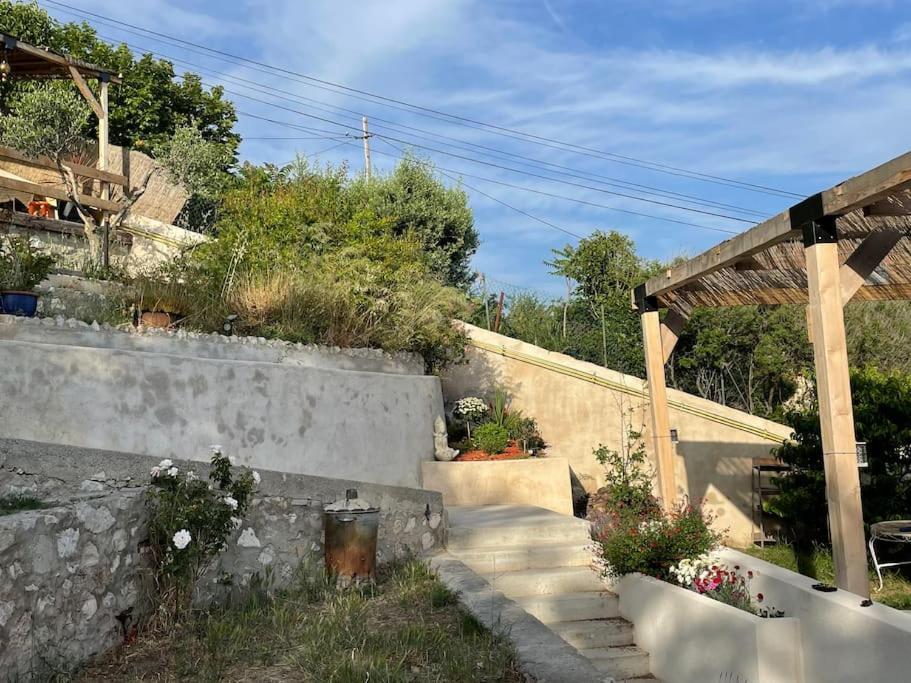Superbe Terrasse Avec Vue Panoramique Sur La Mer Marseille Bagian luar foto